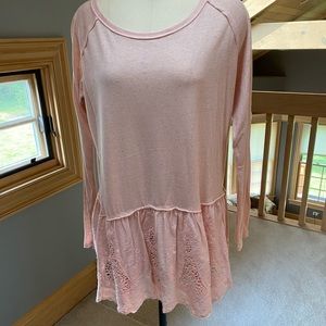 NWT Suzanne Betro Pink Eyelet Long Sleeve
